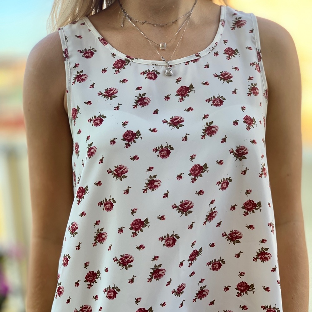 Forever21 flower too. Size S. Interesting back